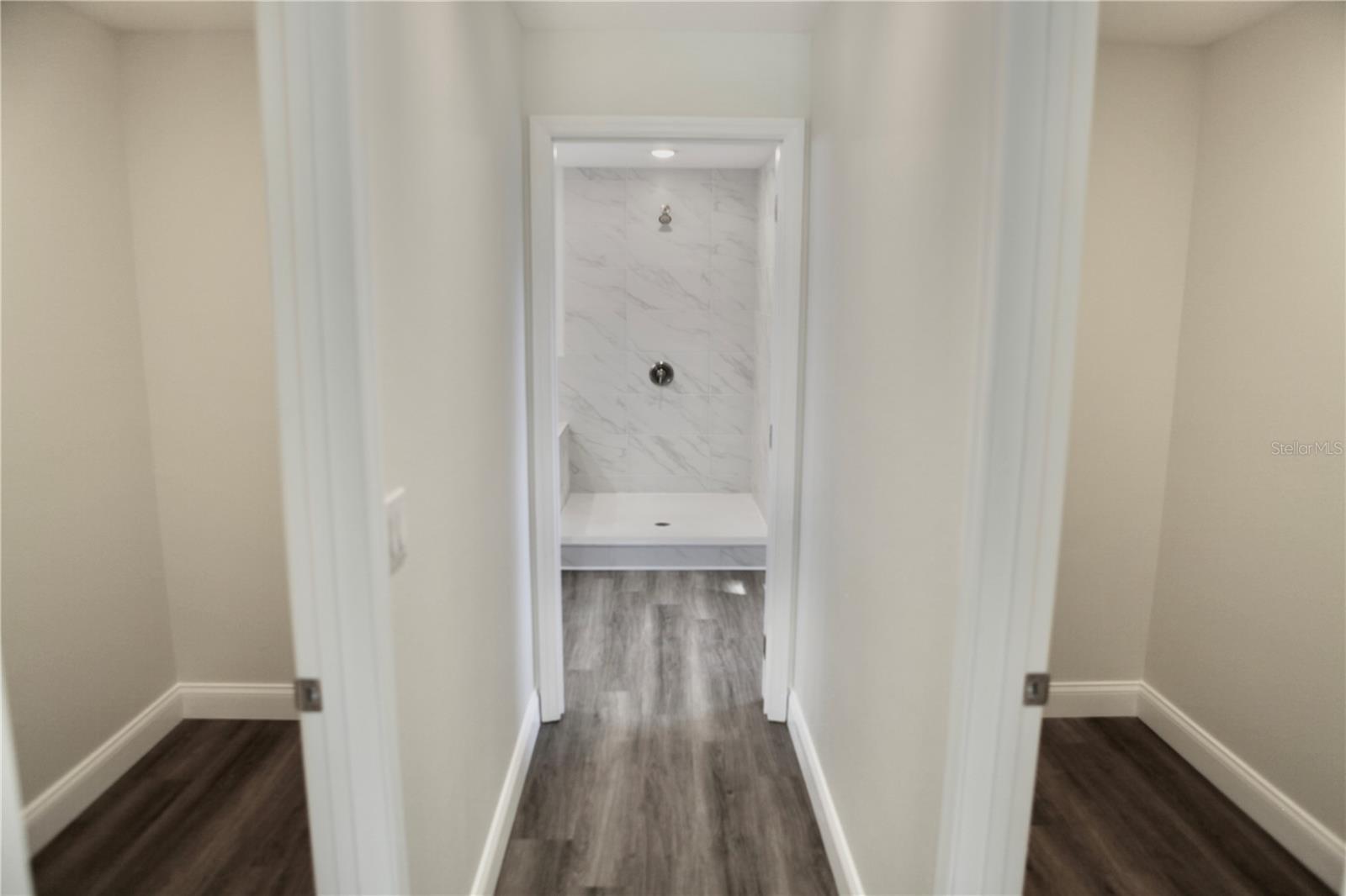 SUN N LAKE - Residential