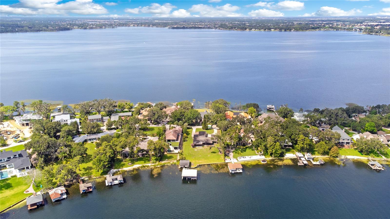 ALADAR ON LAKE BUTLER - Residential