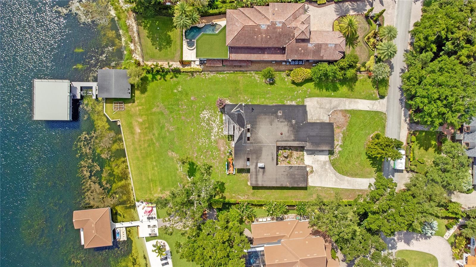 ALADAR ON LAKE BUTLER - Residential