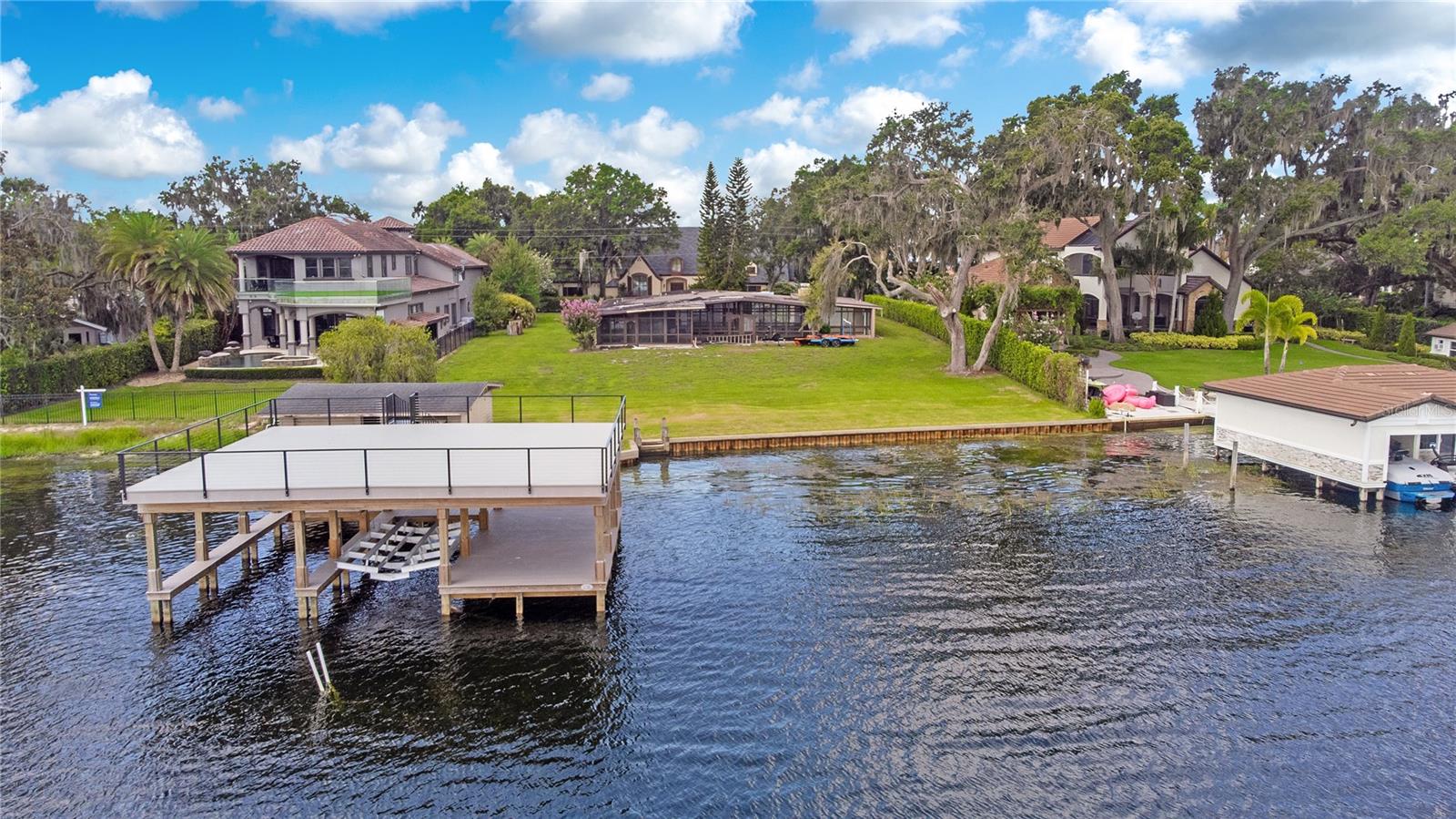 ALADAR ON LAKE BUTLER - Residential
