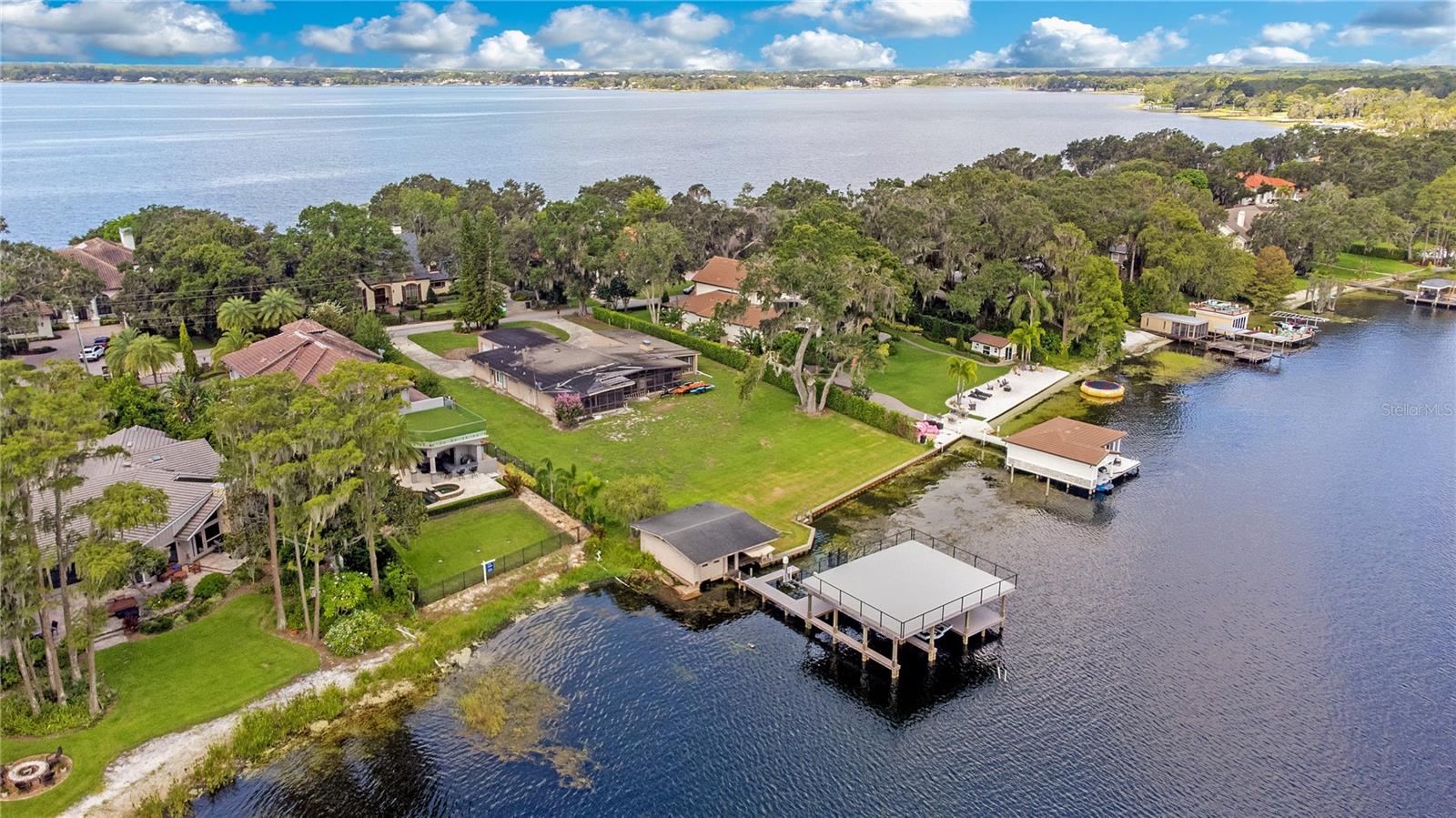 ALADAR ON LAKE BUTLER - Residential