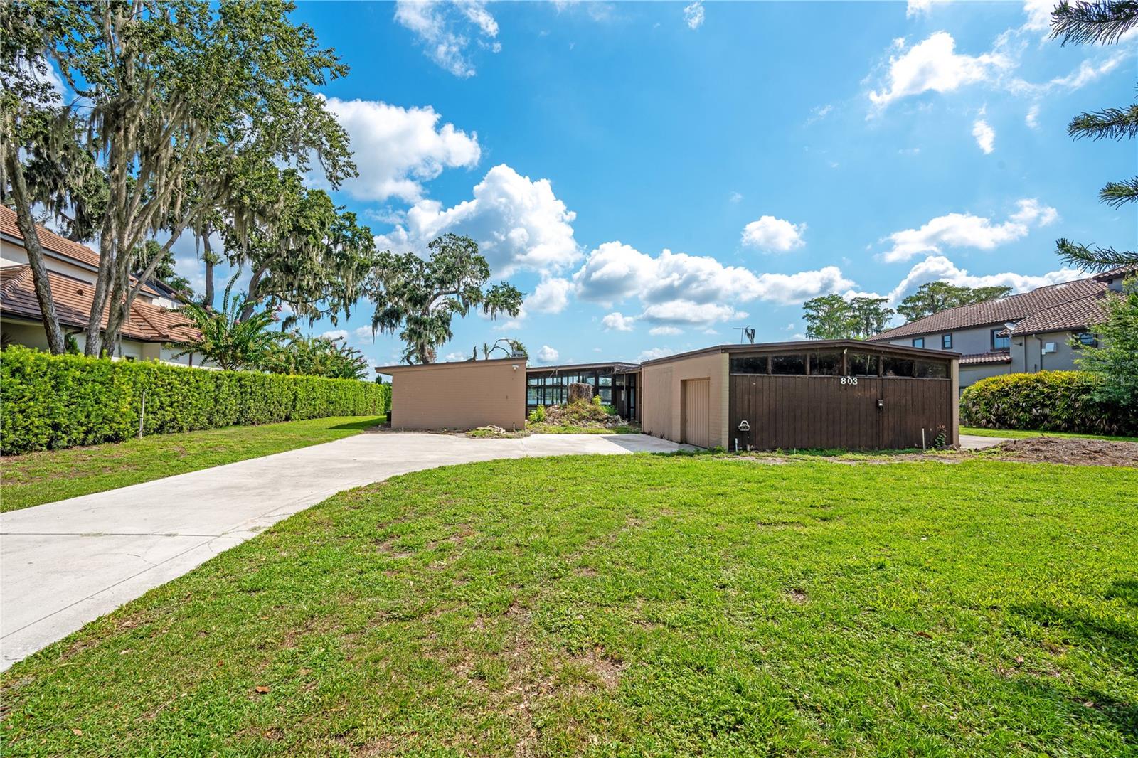 ALADAR ON LAKE BUTLER - Residential