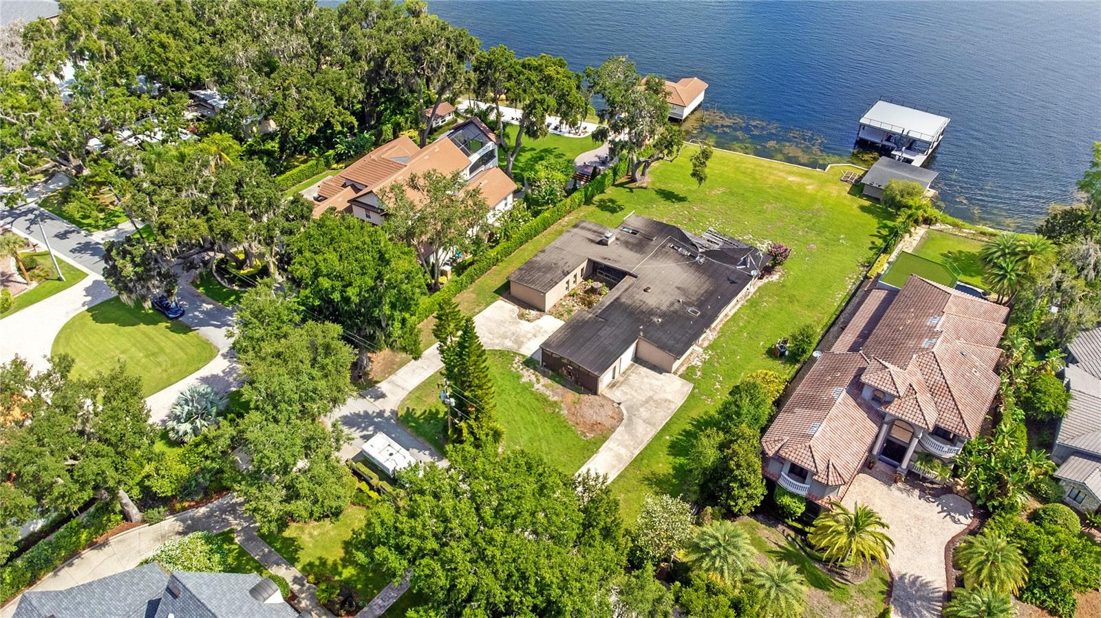 ALADAR ON LAKE BUTLER - Residential