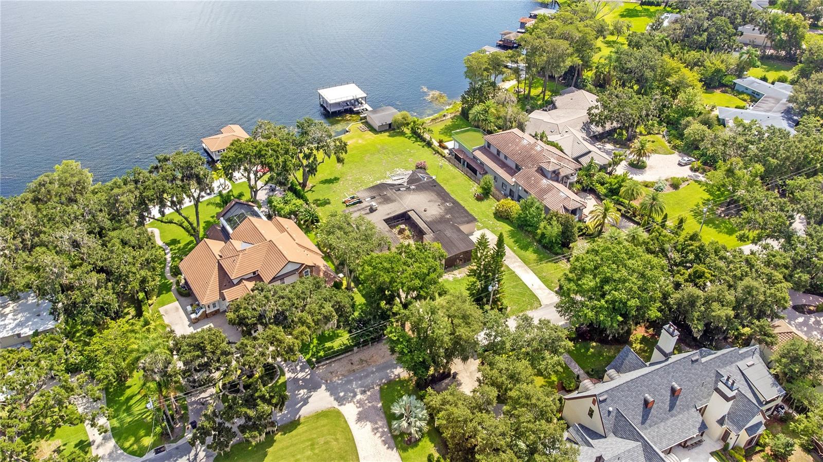 ALADAR ON LAKE BUTLER - Residential