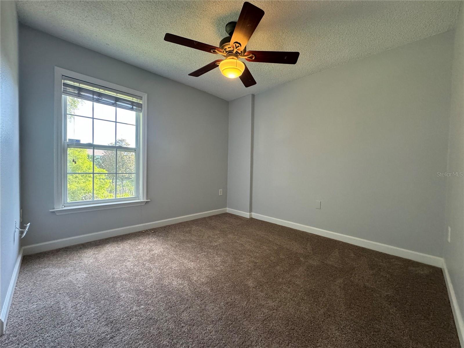 MIRIADA CONDO - Residential
