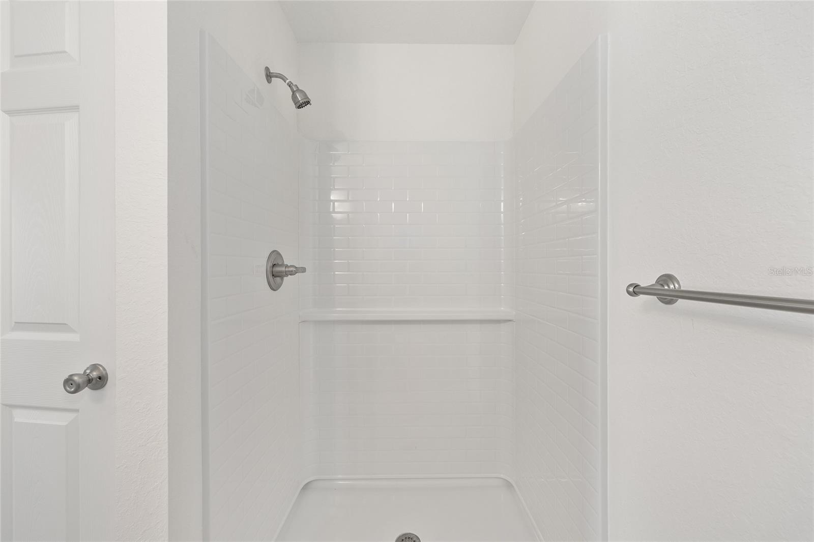 SILVER SPGS SHORES UN 19 - Residential