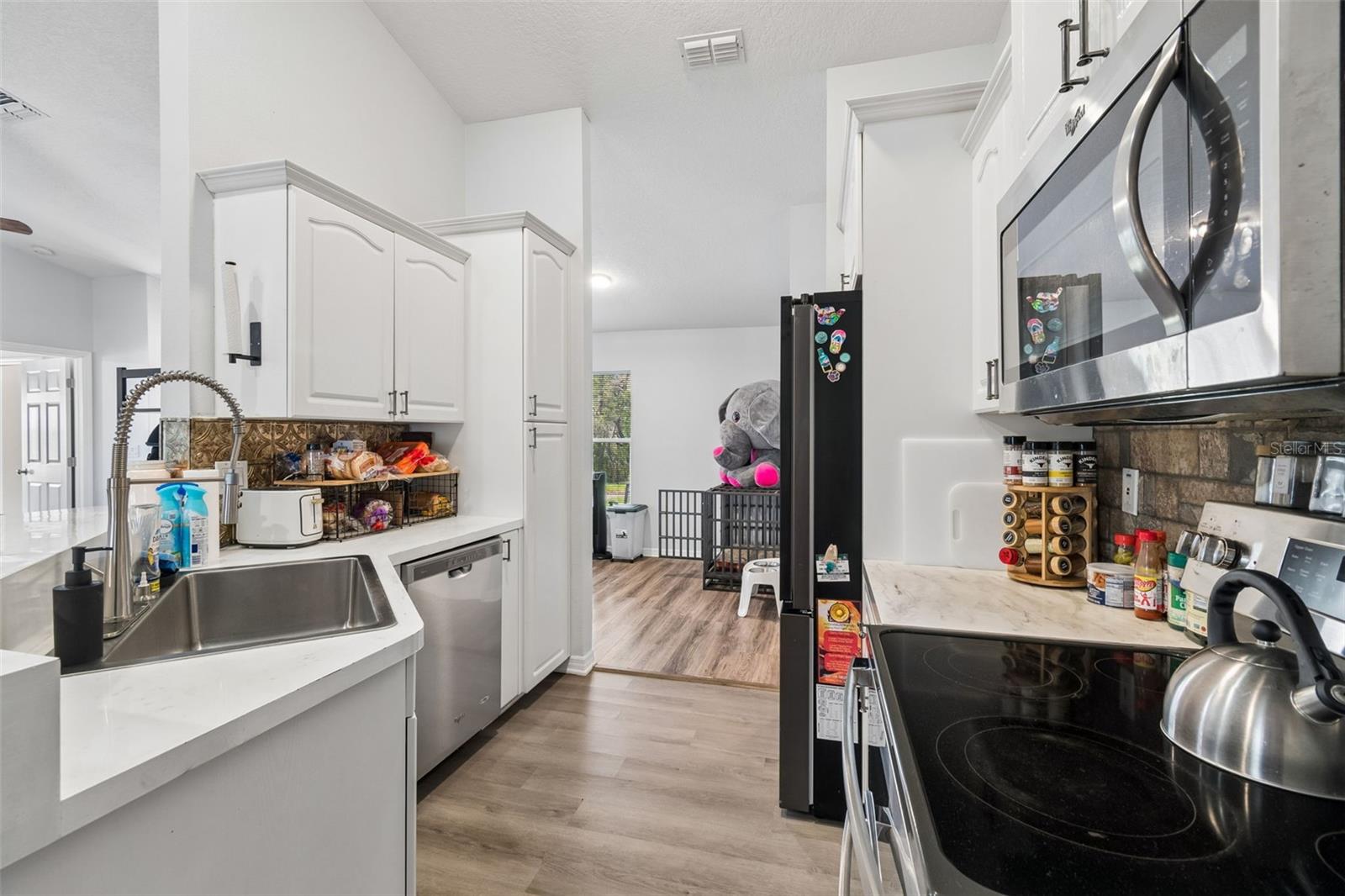 HUDSON GROVE ESTATES - Residential