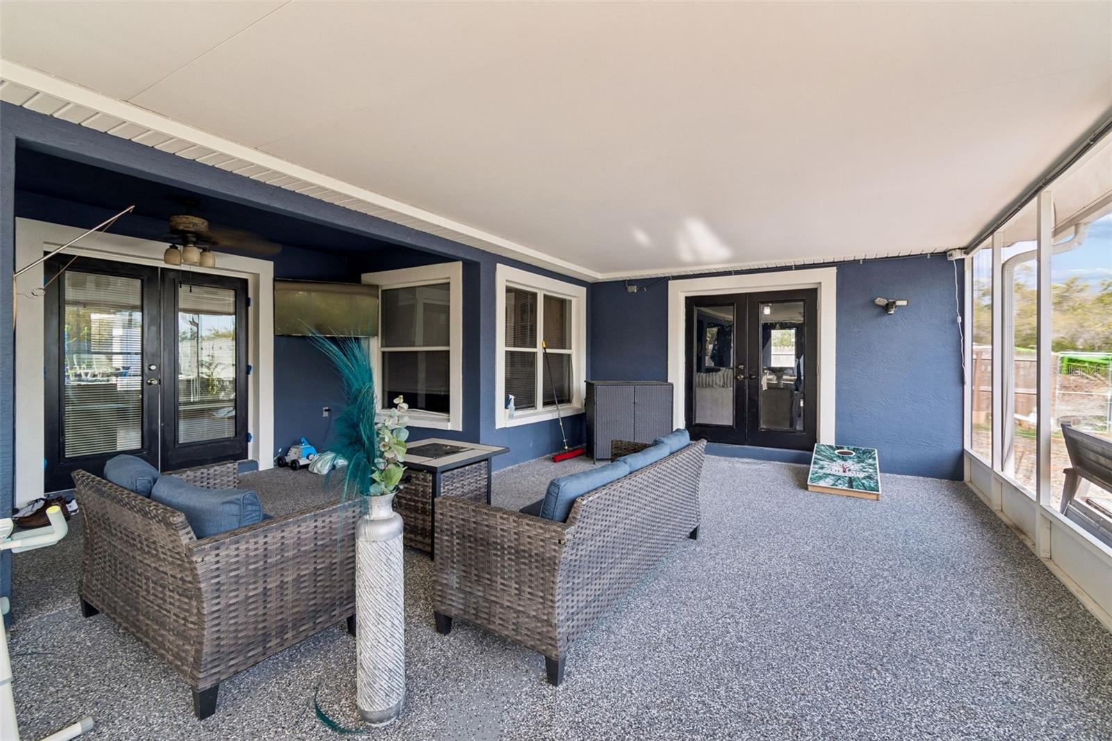 HUDSON GROVE ESTATES - Residential