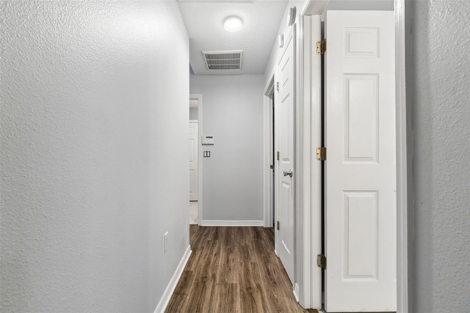 HUDSON GROVE ESTATES - Residential