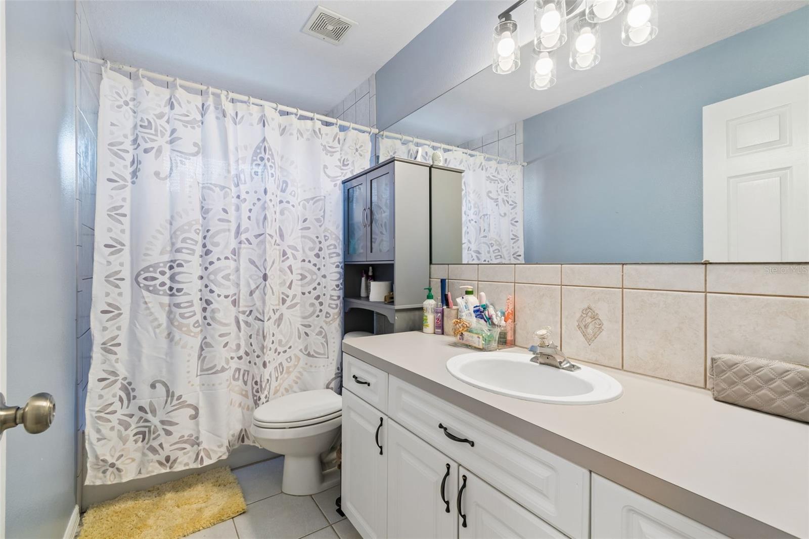 HUDSON GROVE ESTATES - Residential