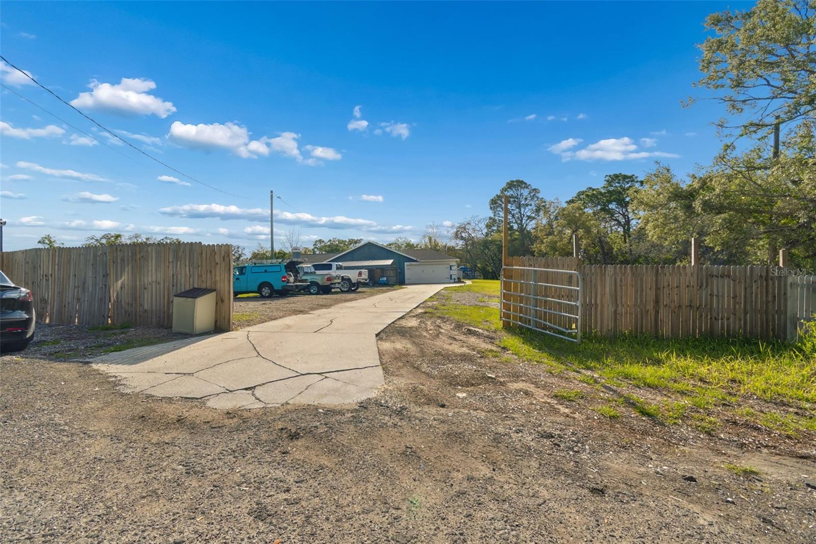 HUDSON GROVE ESTATES - Residential