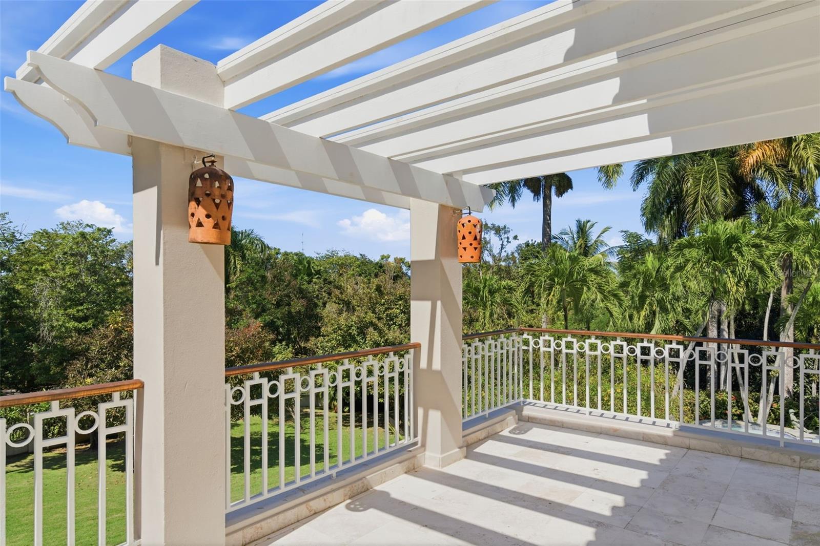 DORADO BEACH ESTATES - Residential