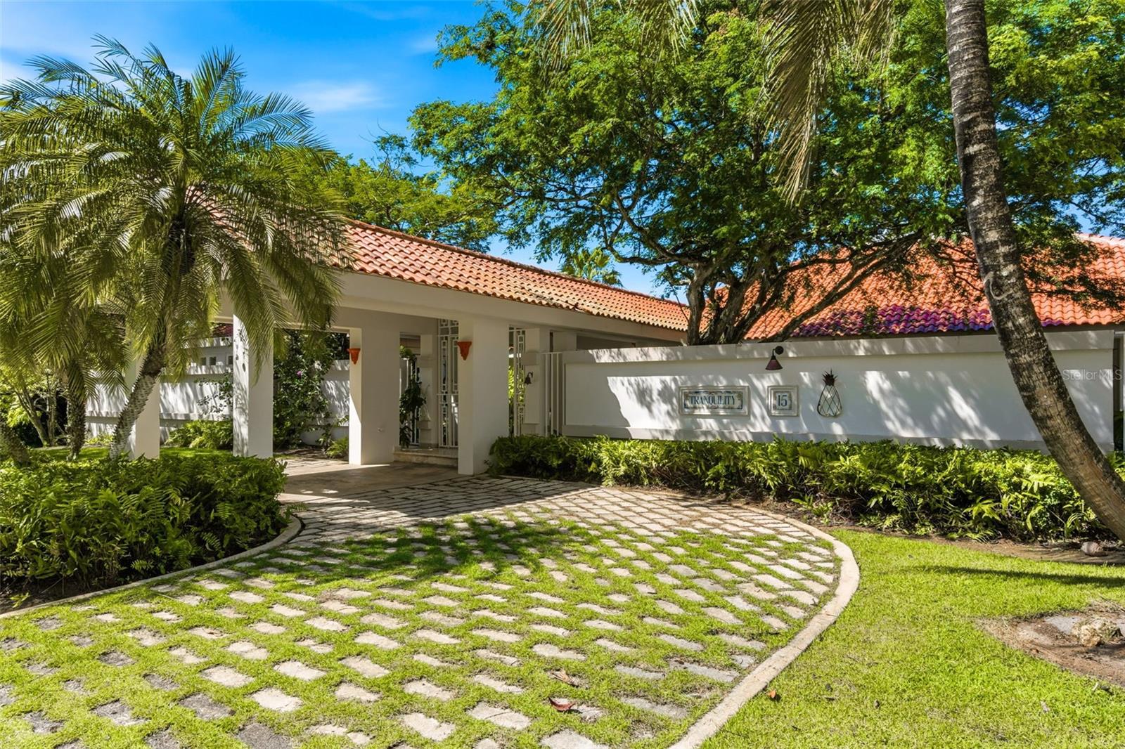 DORADO BEACH ESTATES - Residential