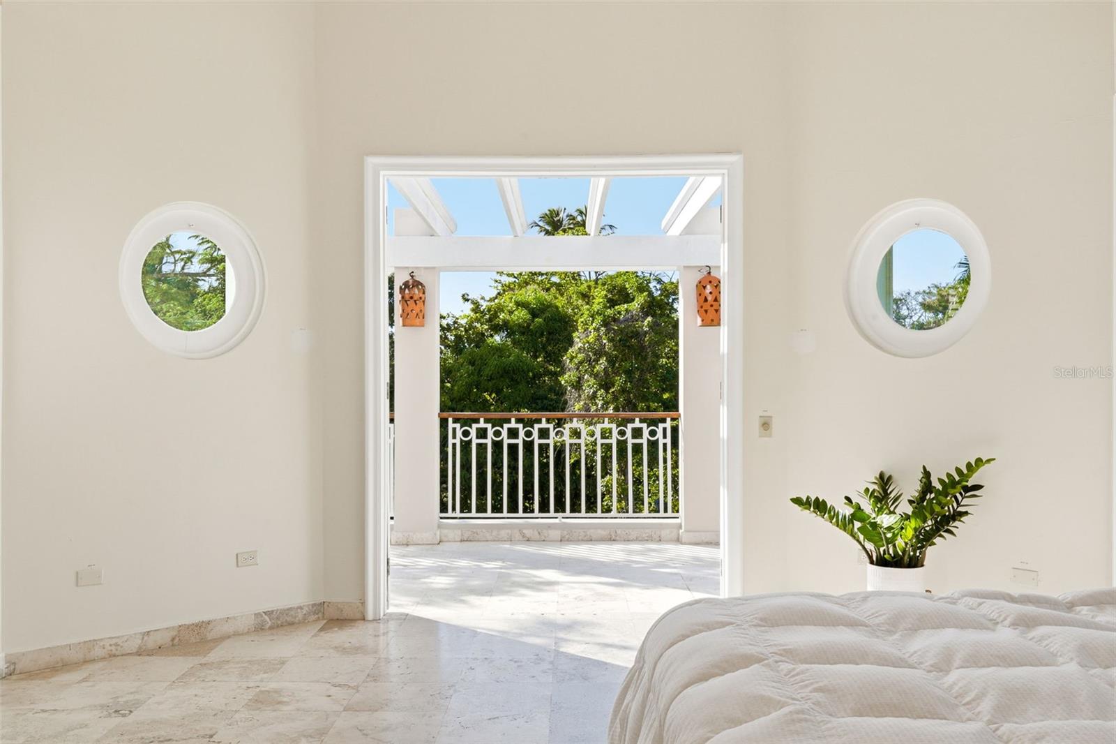 DORADO BEACH ESTATES - Residential