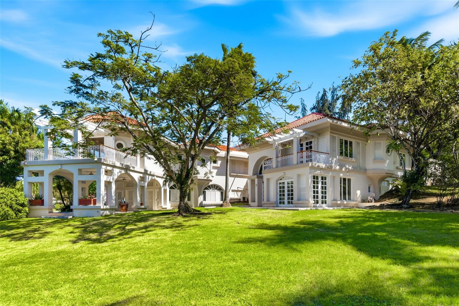 DORADO BEACH ESTATES - Residential