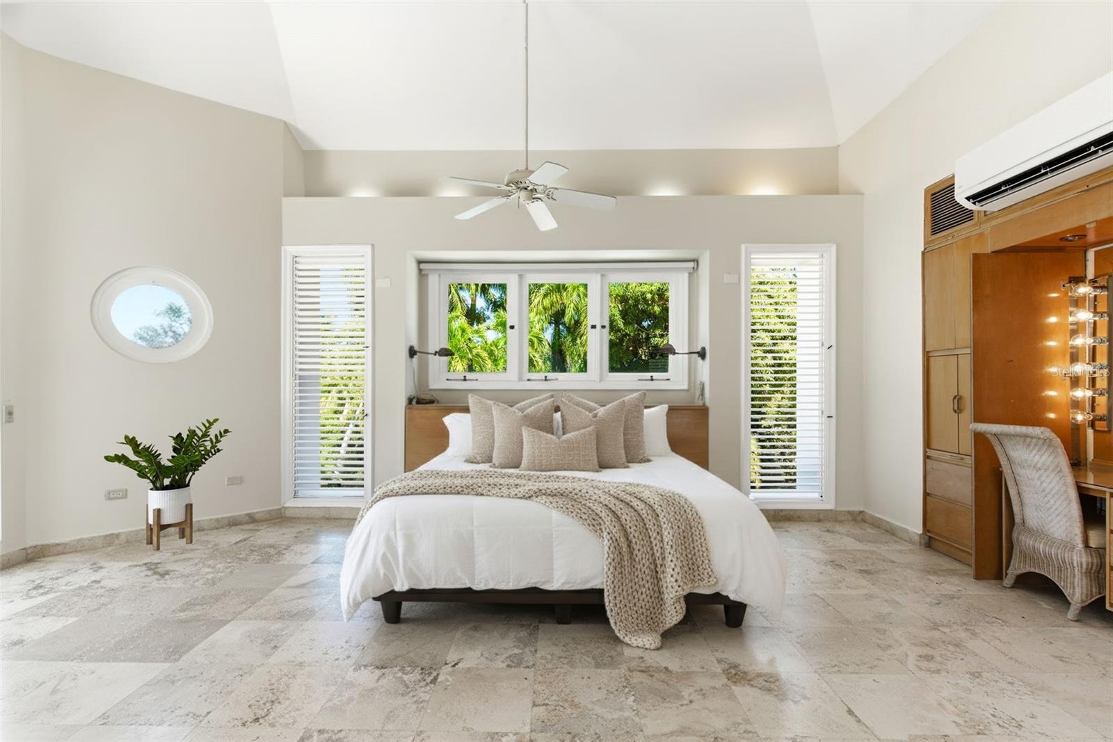 DORADO BEACH ESTATES - Residential