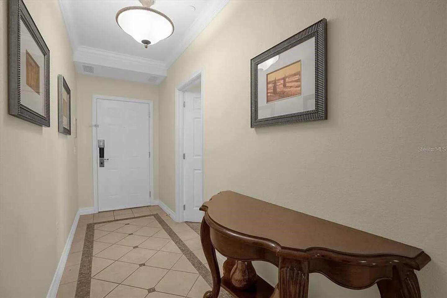 VILLAS AT REUNION SQUARE CONDO PH 1 - Residential Lease