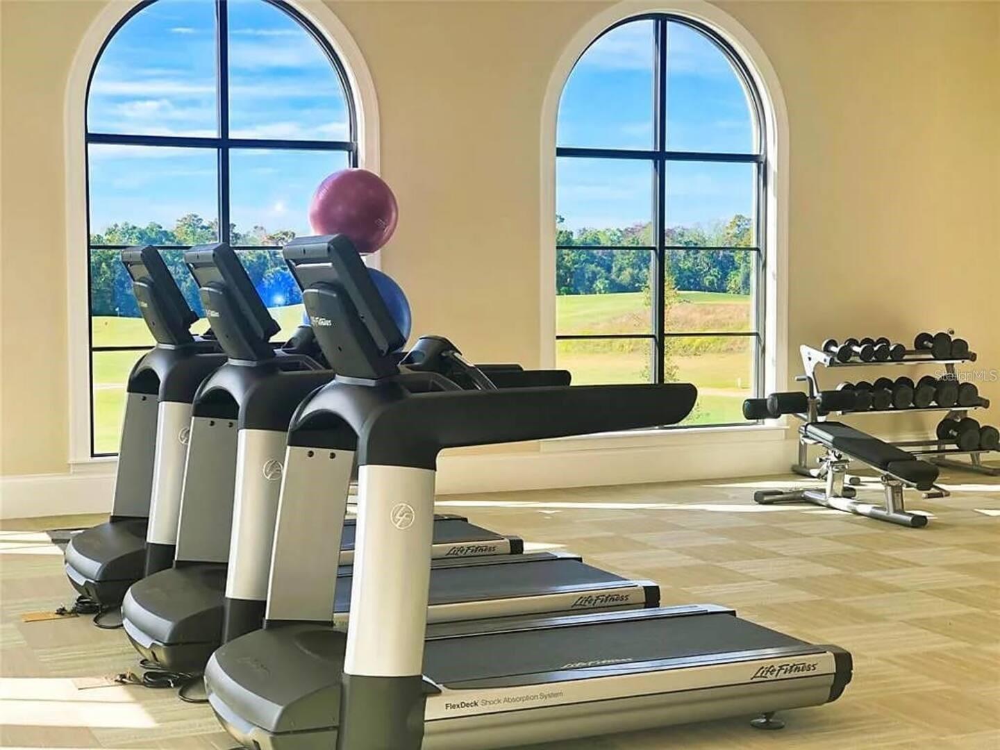 VILLAS AT REUNION SQUARE CONDO PH 1 - Residential Lease