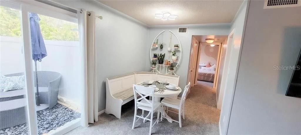 HAWTHORNE RESERVE - Residential Lease