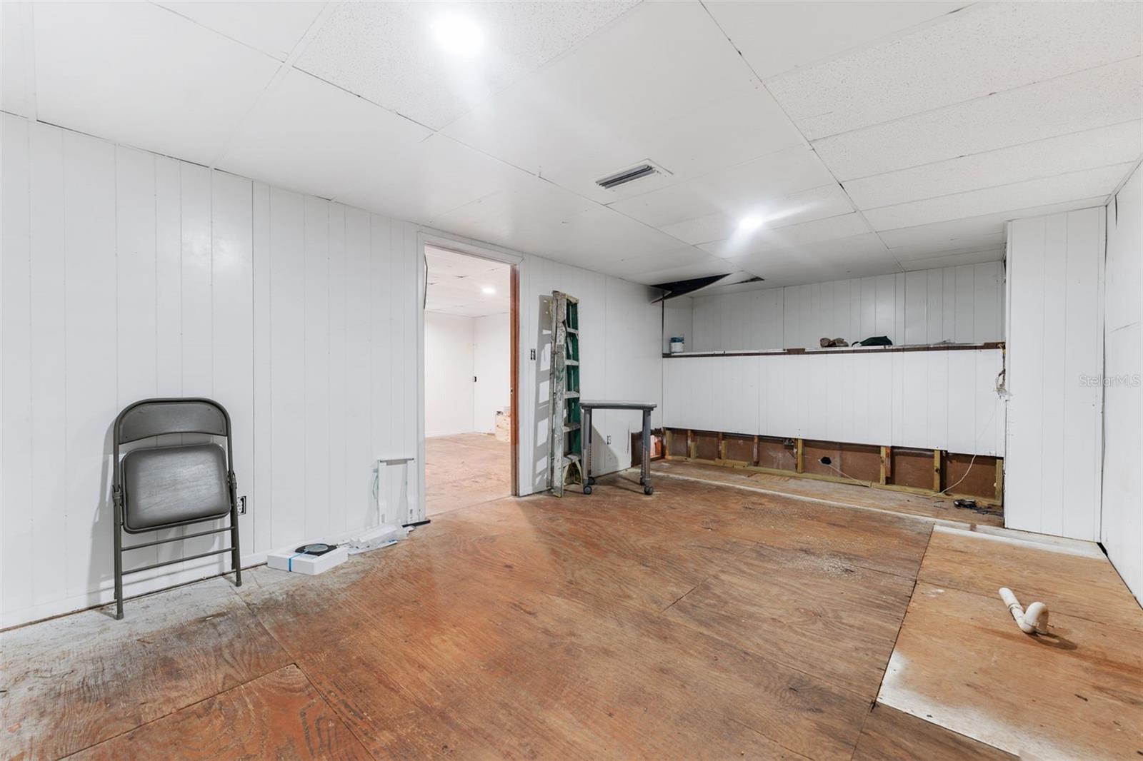 BENJAMINS 3RD SUB - Commercial Sale