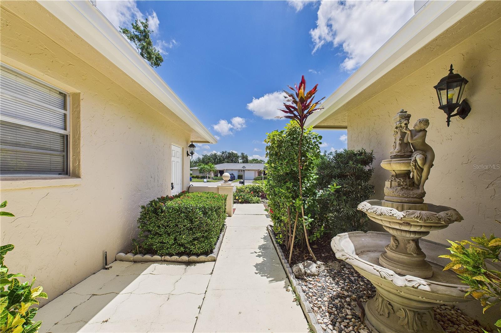 PALM-AIRE AT SARASOTA 9-B - Residential