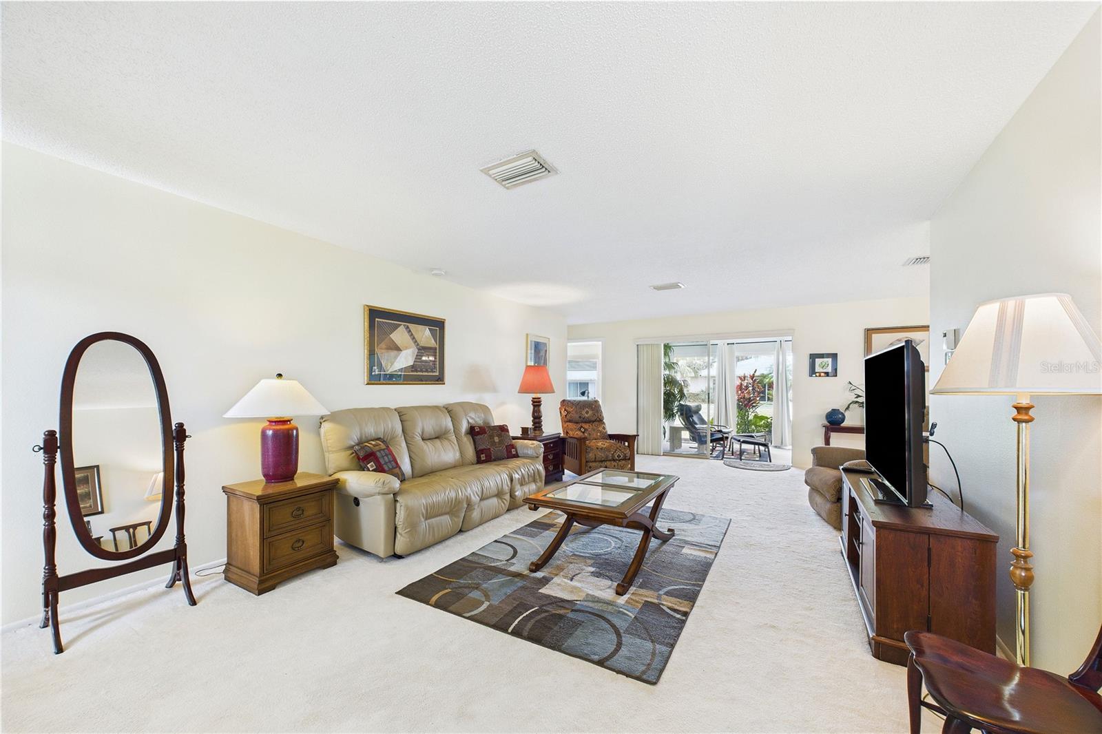 6948 W COUNTRY CLUB DRIVE N