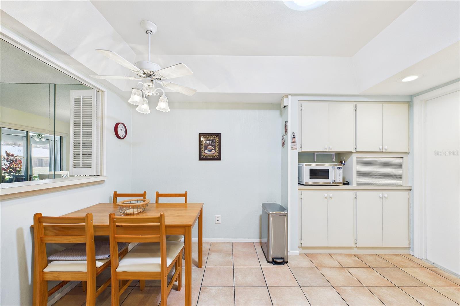 PALM-AIRE AT SARASOTA 9-B - Residential