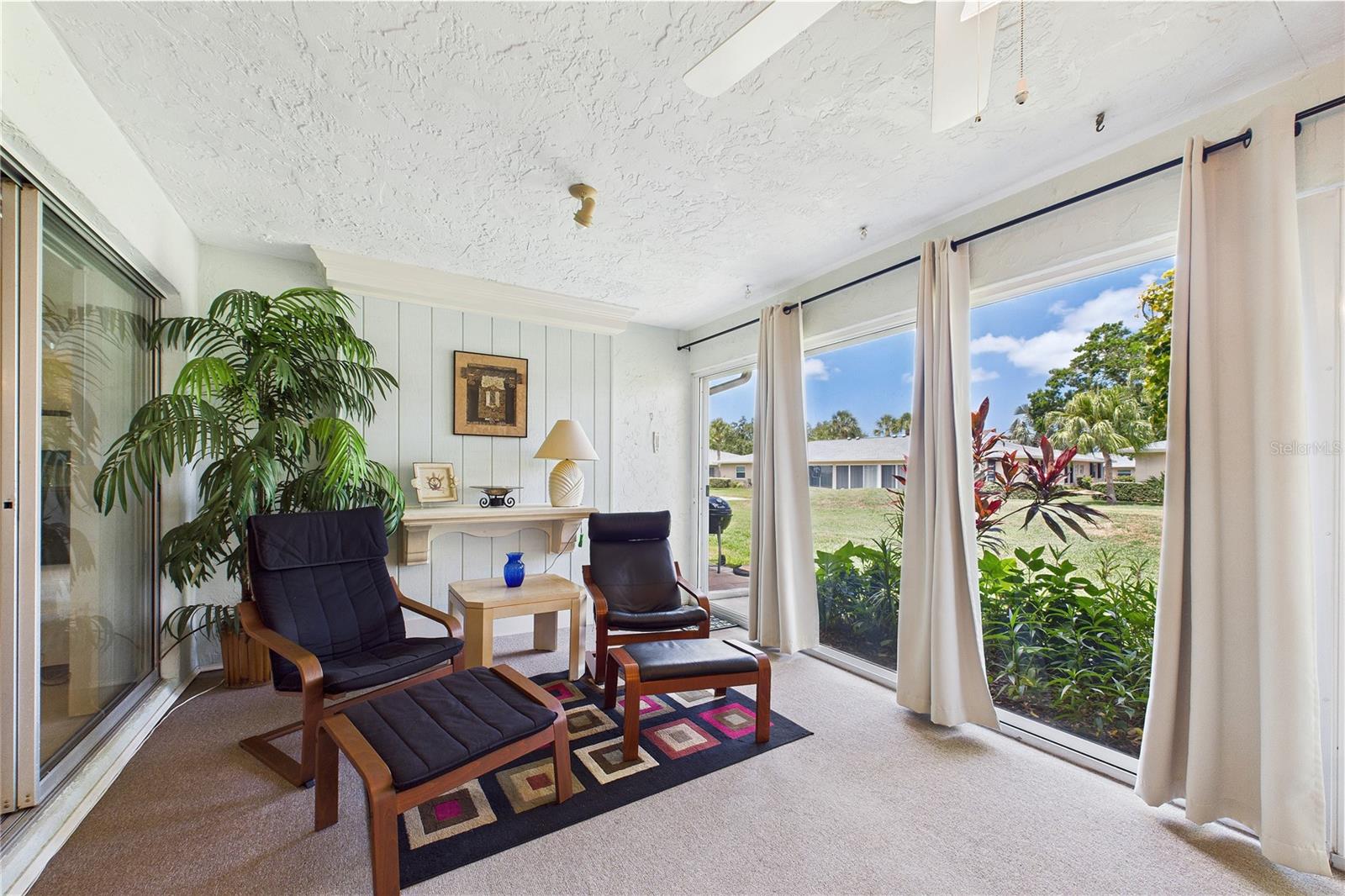 PALM-AIRE AT SARASOTA 9-B - Residential