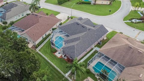 A home in LAKELAND