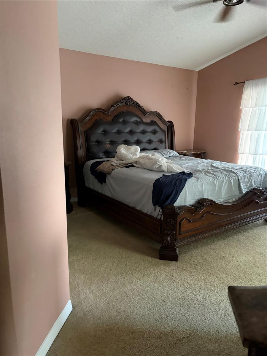 EAGLE POINTE - Residential