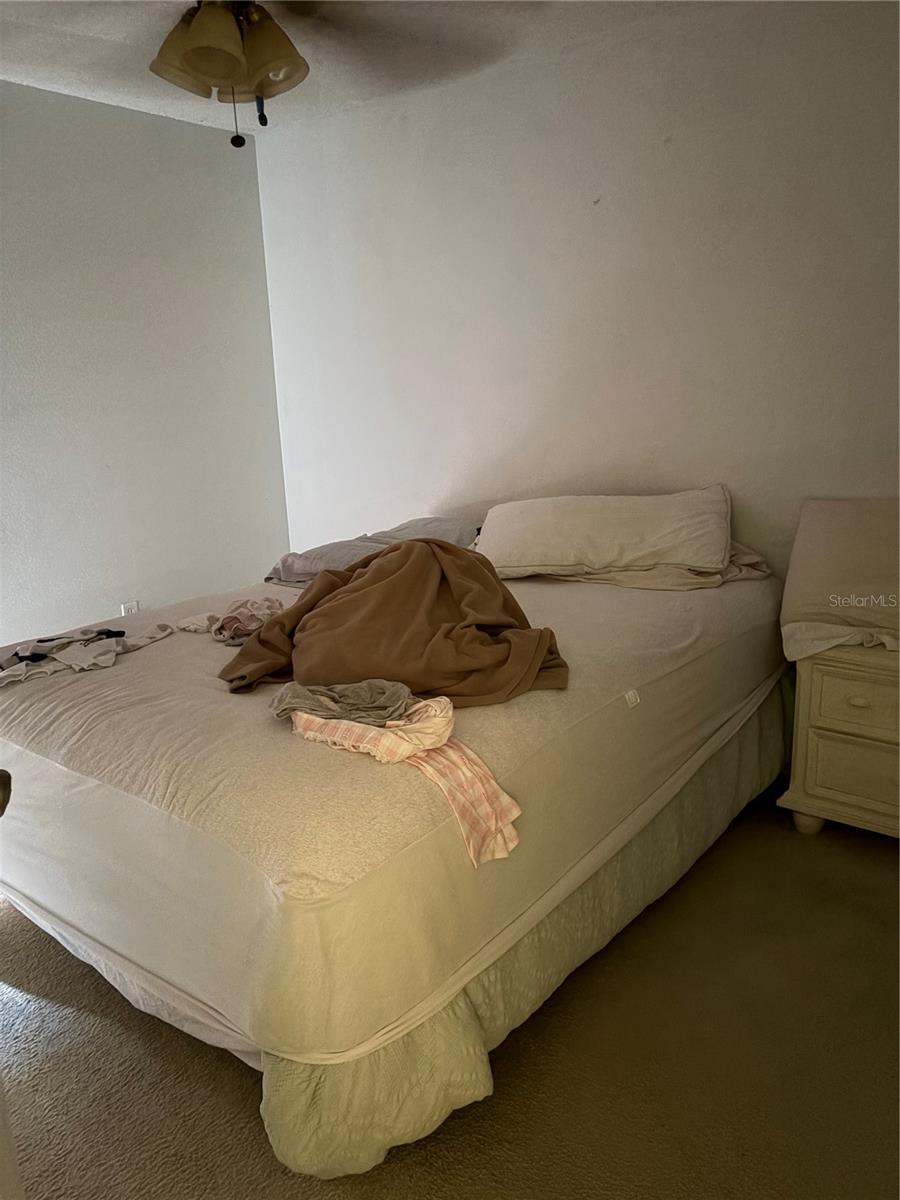 EAGLE POINTE - Residential