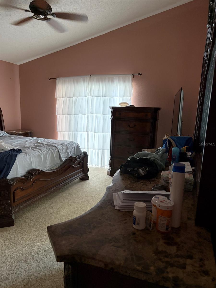 EAGLE POINTE - Residential