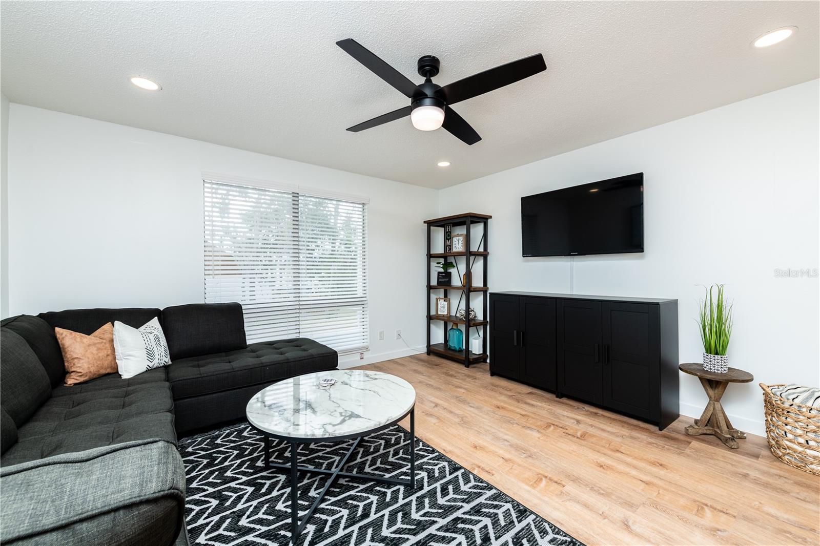 1700 SW 16TH COURT H22