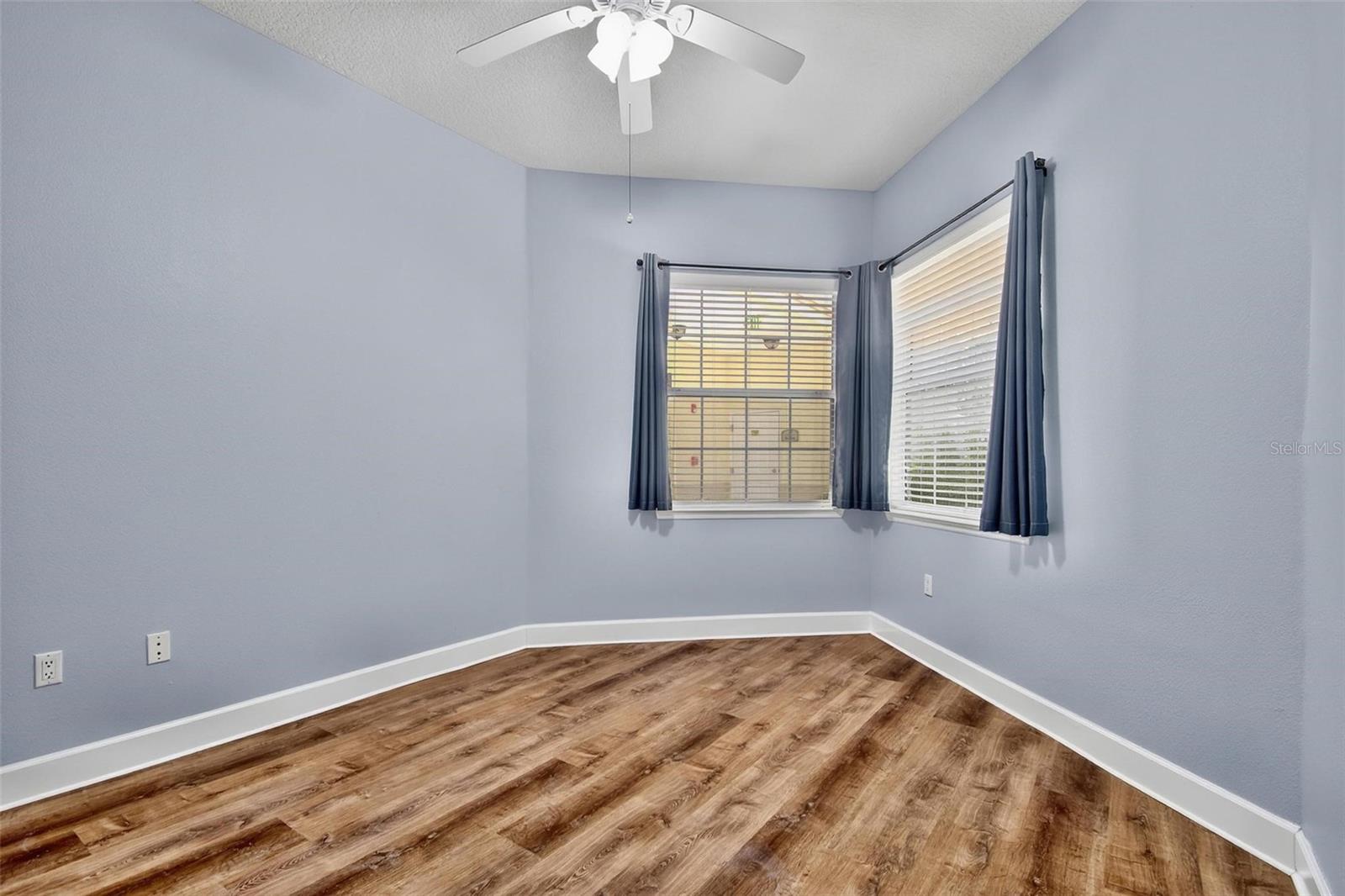 RIVERVIEW CONDOS/GRAND HAVEN - Residential