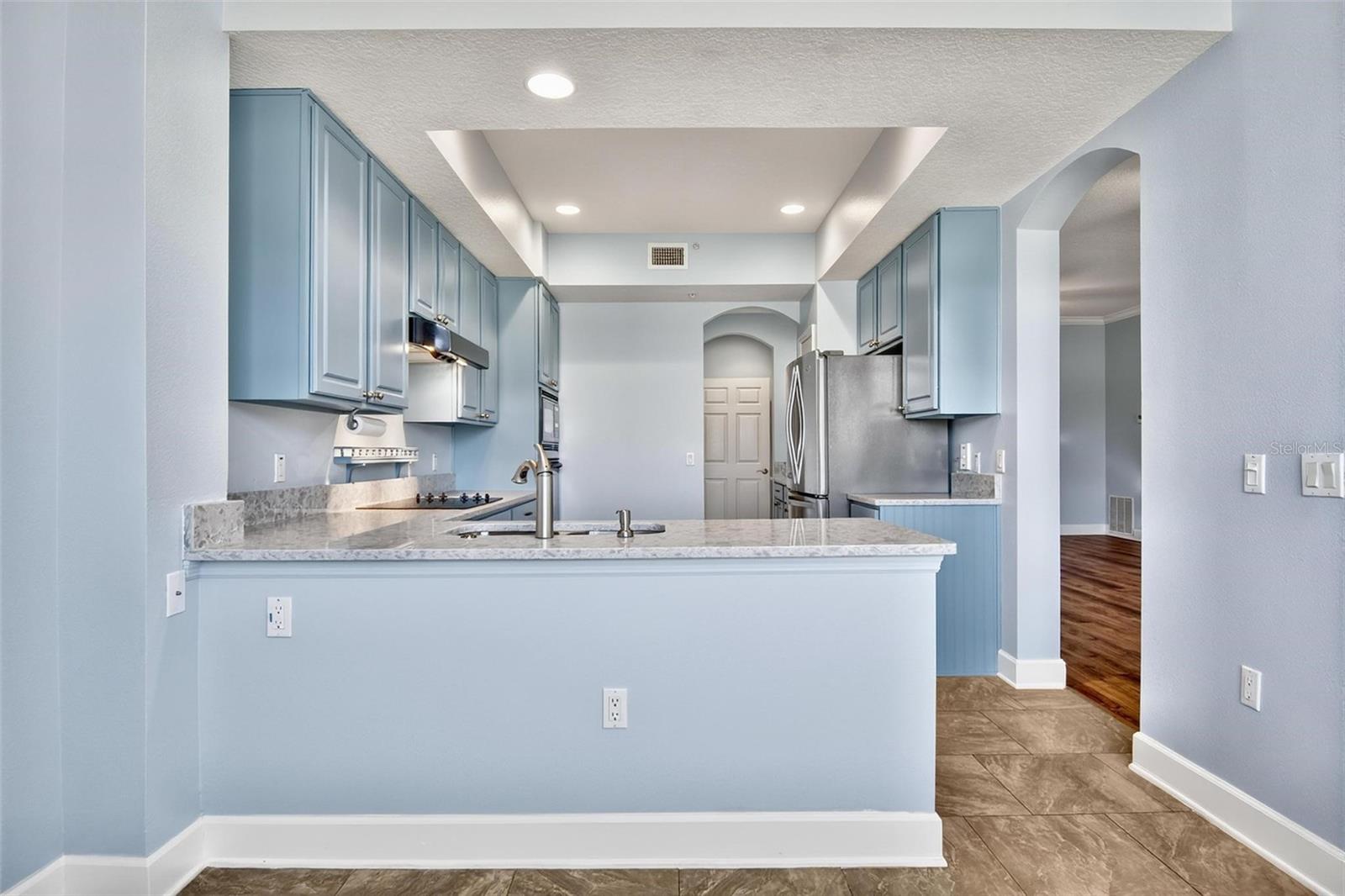 RIVERVIEW CONDOS/GRAND HAVEN - Residential