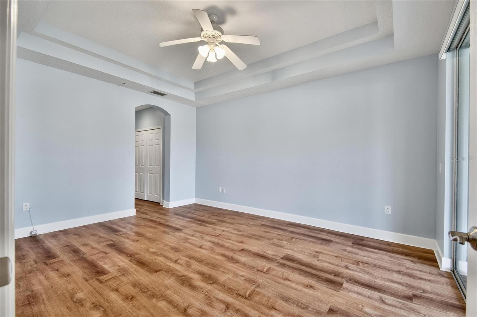 RIVERVIEW CONDOS/GRAND HAVEN - Residential