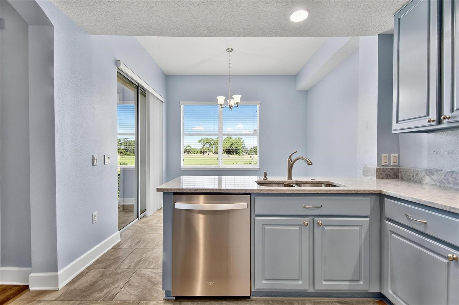 RIVERVIEW CONDOS/GRAND HAVEN - Residential