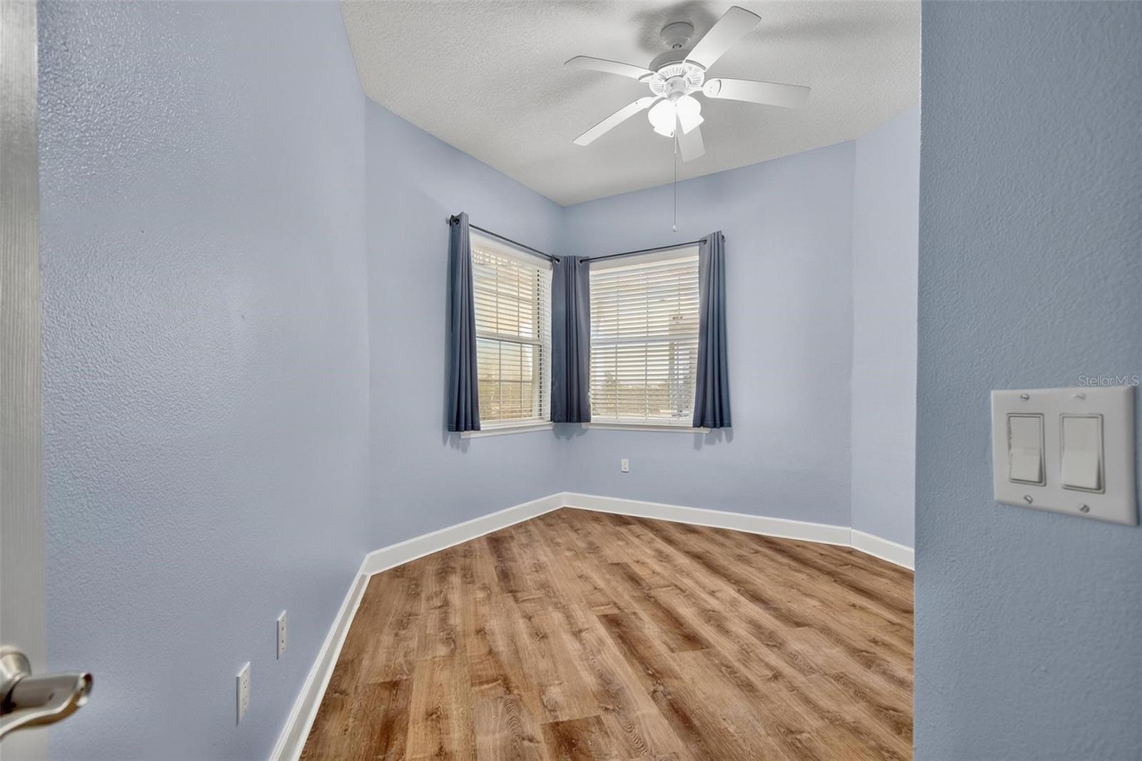 RIVERVIEW CONDOS/GRAND HAVEN - Residential