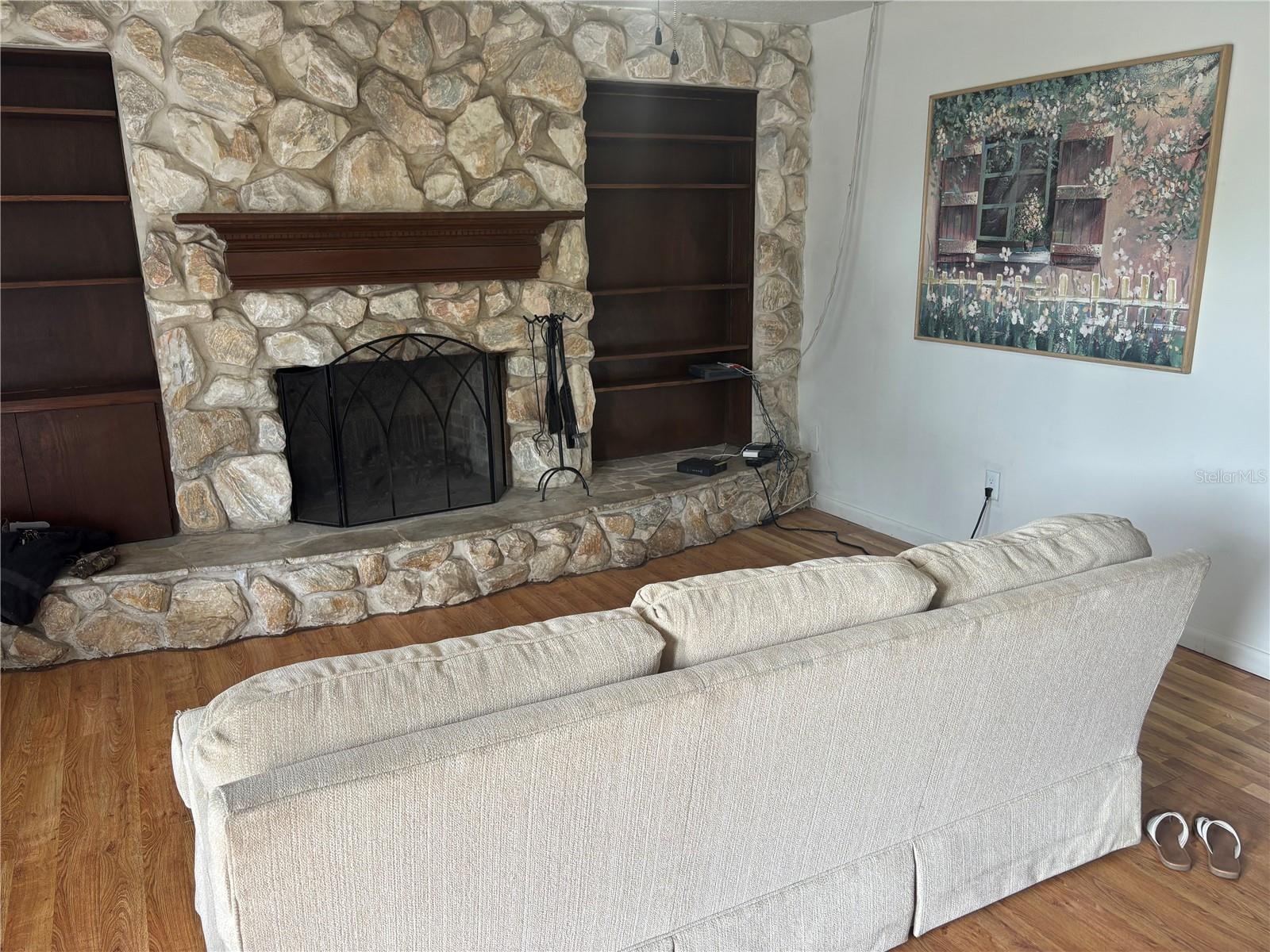 8303 TEMPLE PARK DRIVE