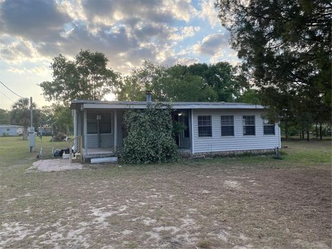 Photo of 12542 SE 83rd Terrace, Belleview, FL 34420 (MLS # OM698702)