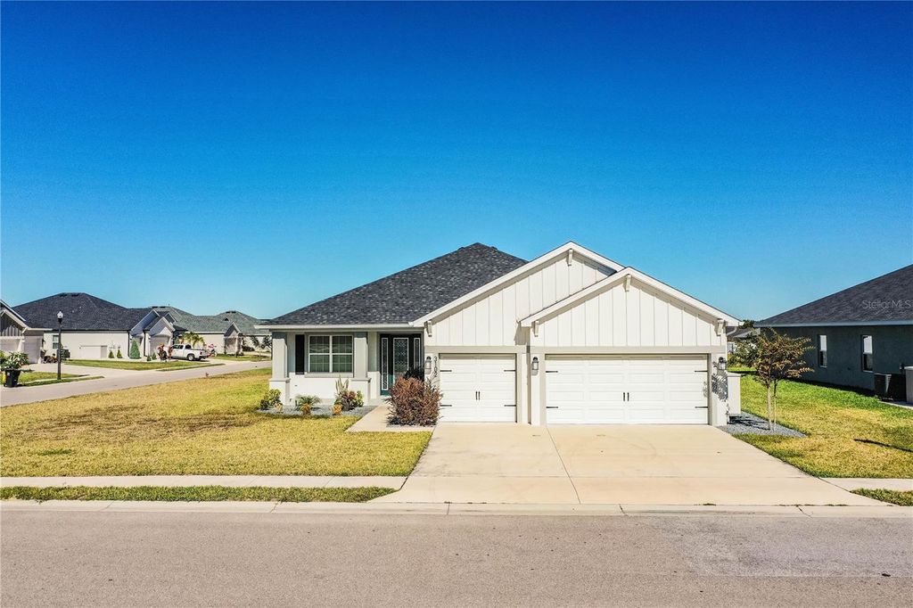 Photo of 3102 Kendal Way, Lakeland, FL 33813 (MLS # P4937248)