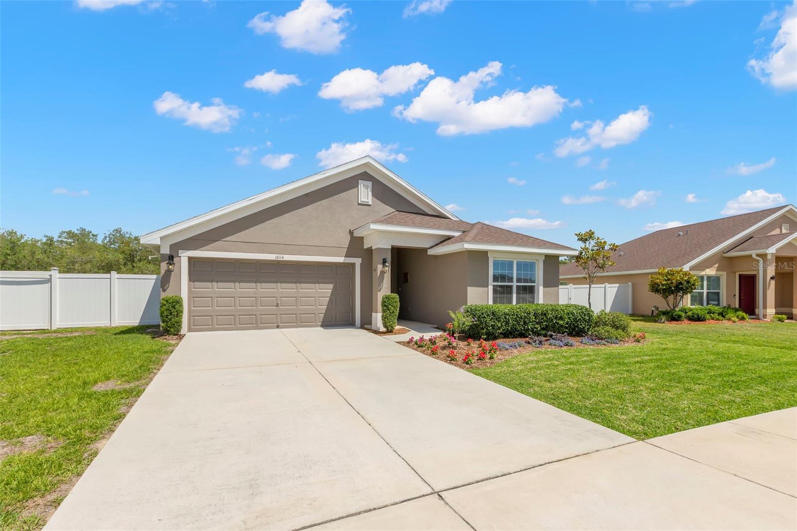 SUMMER CHASE - Residential