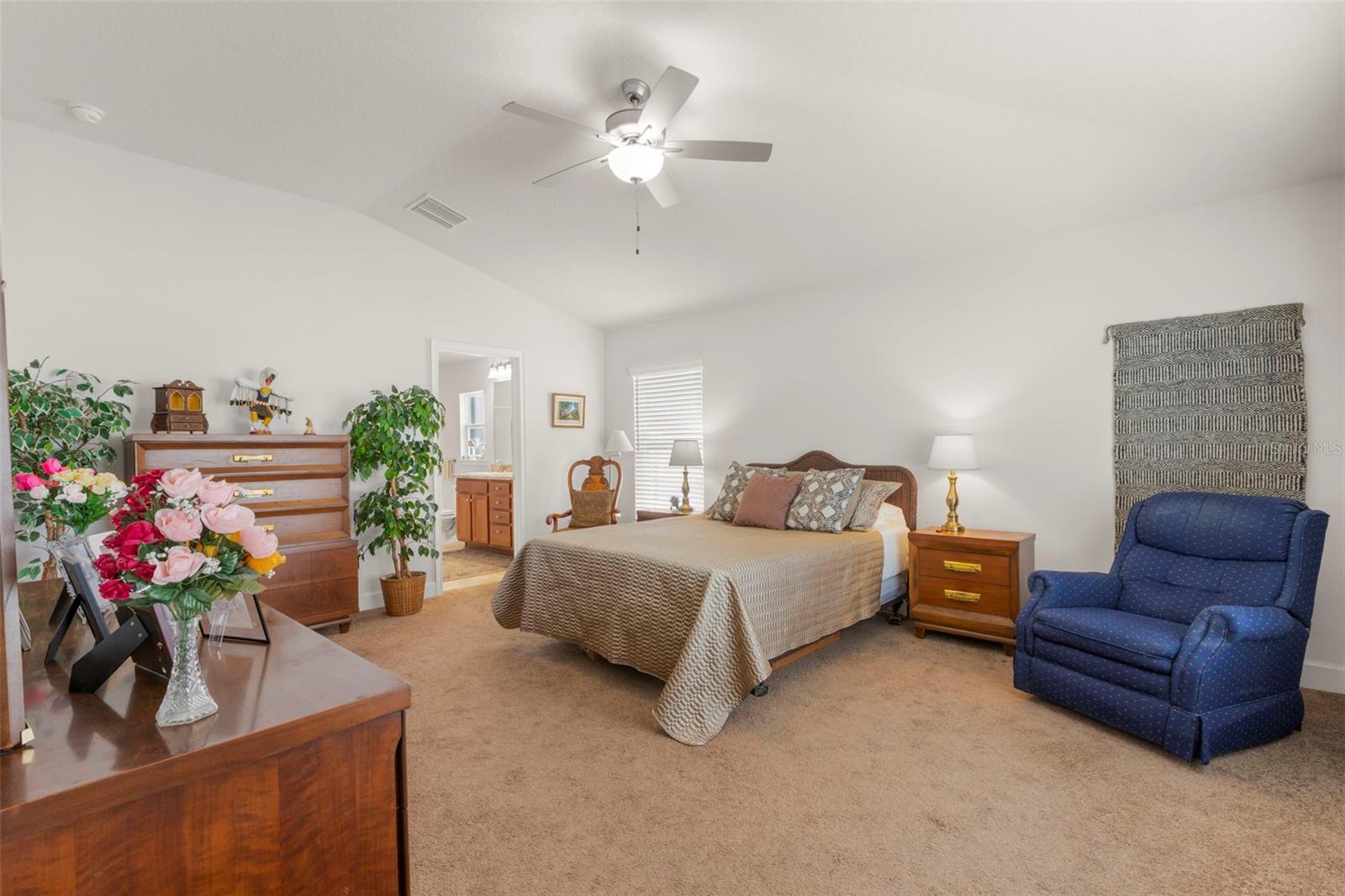 SUMMER CHASE - Residential