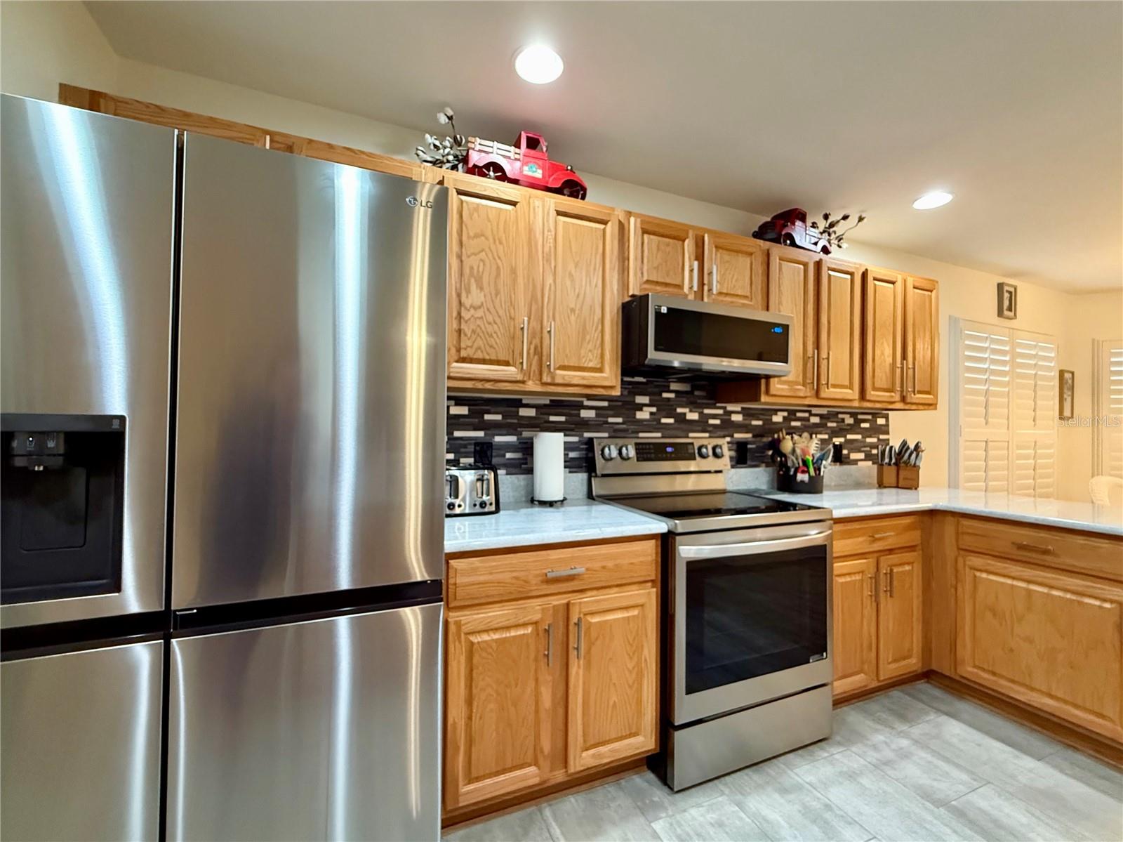 SUMMERGLEN - Residential