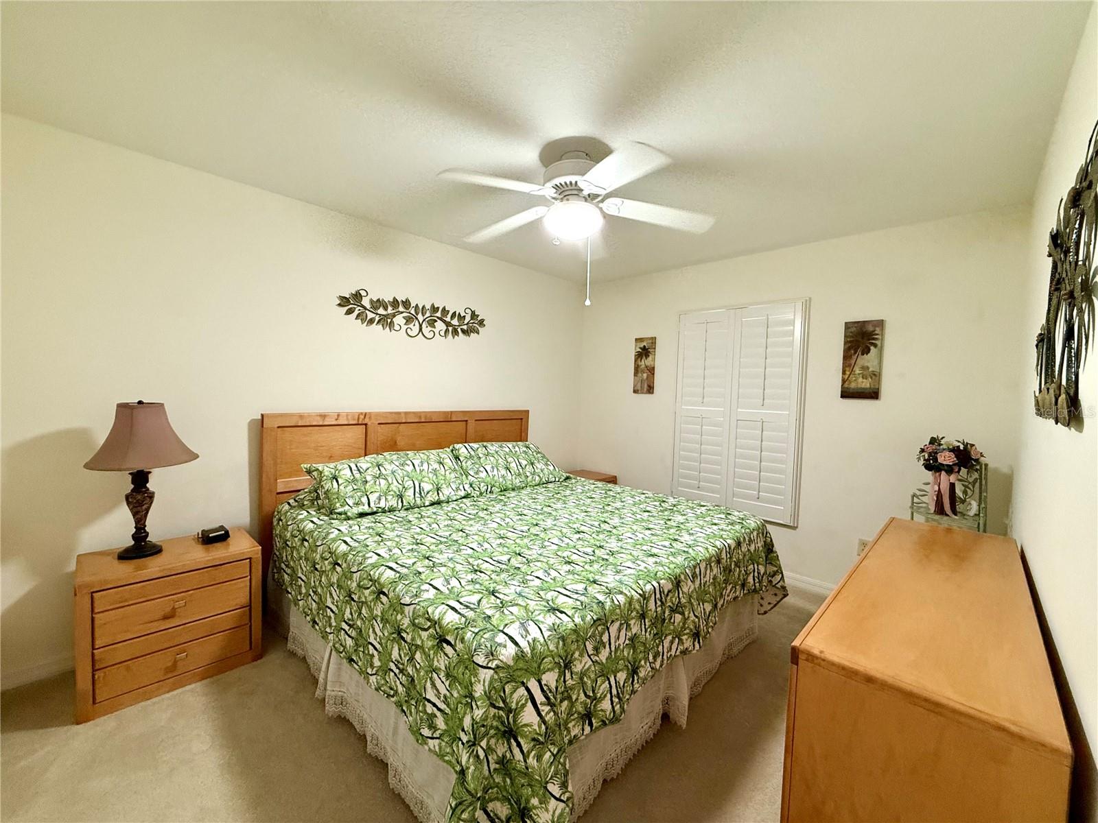 SUMMERGLEN - Residential