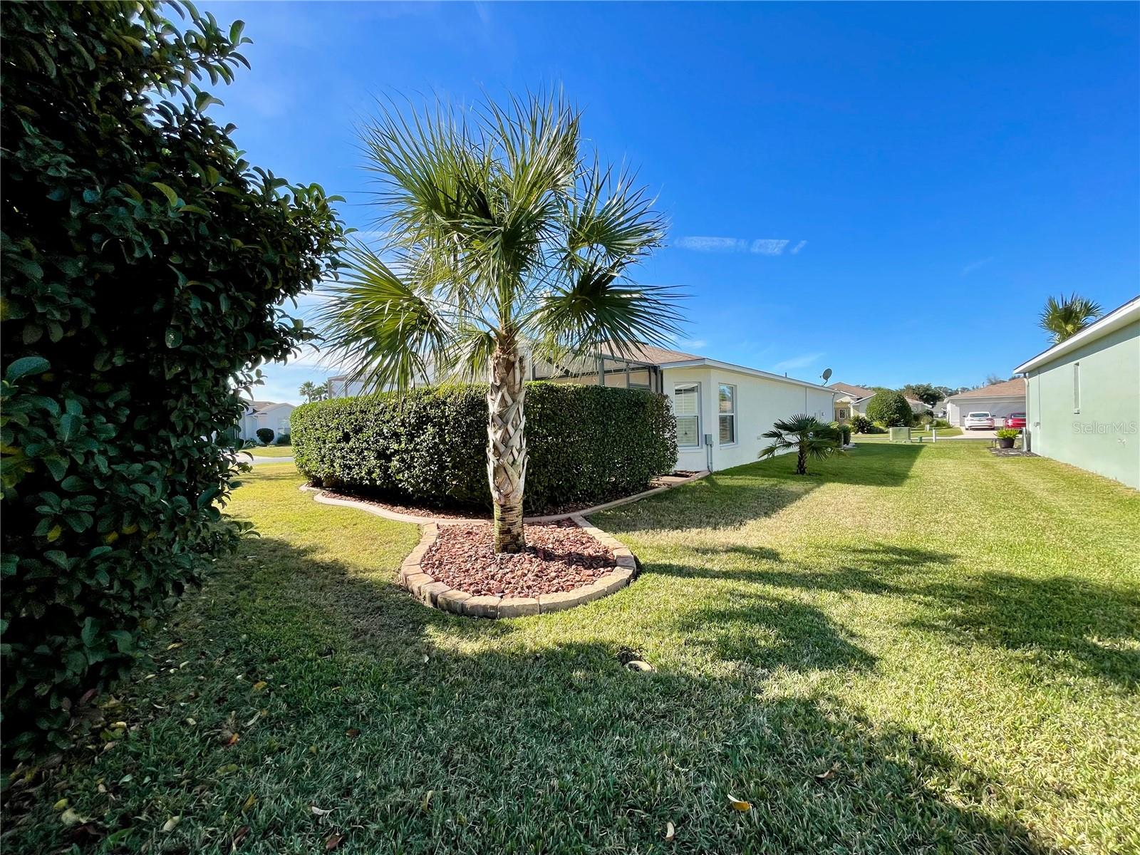 SUMMERGLEN - Residential