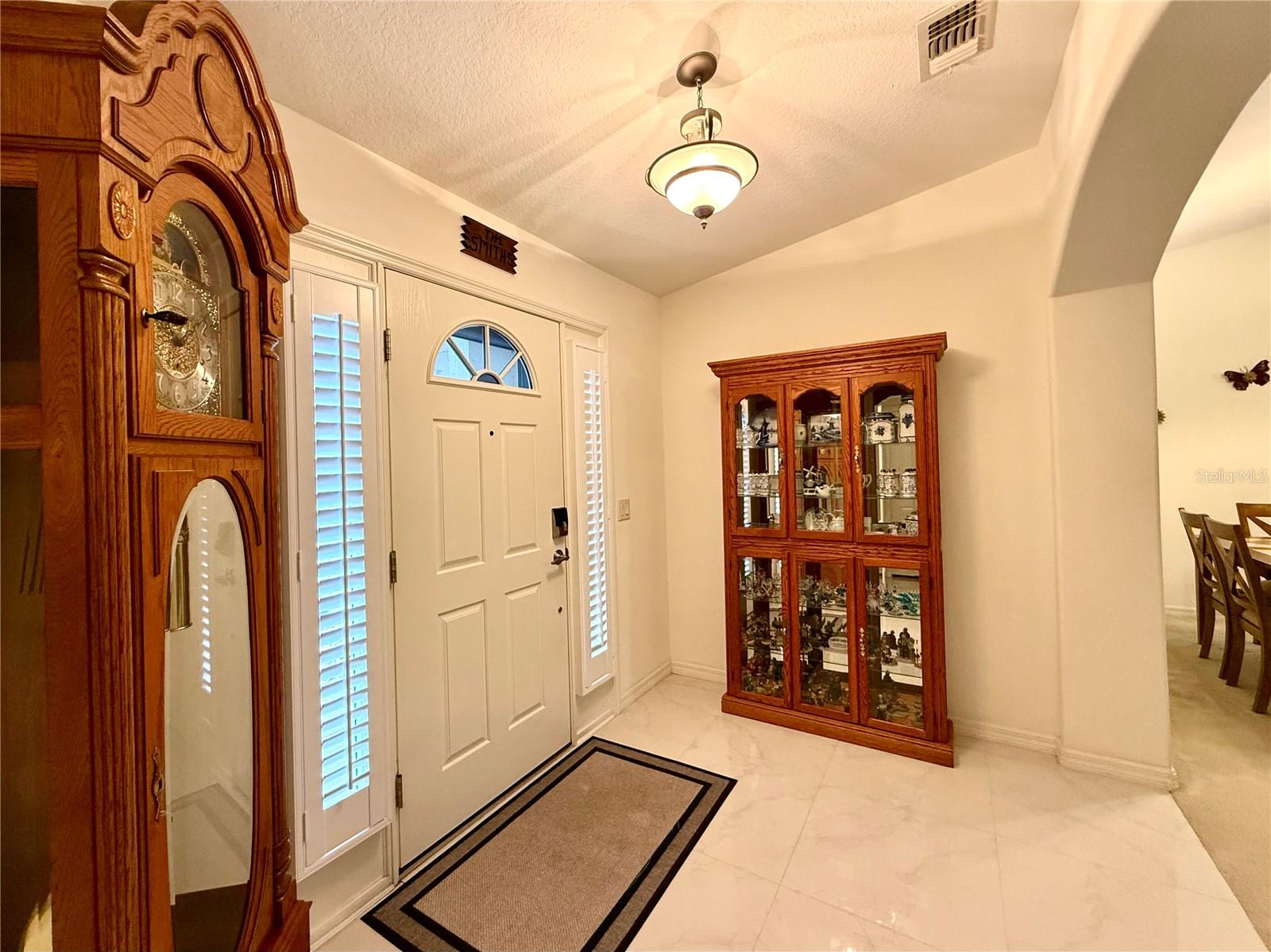 SUMMERGLEN - Residential