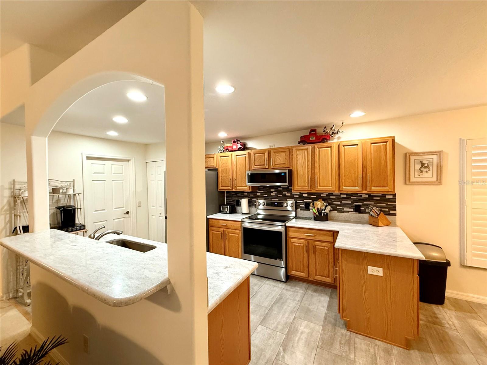 SUMMERGLEN - Residential