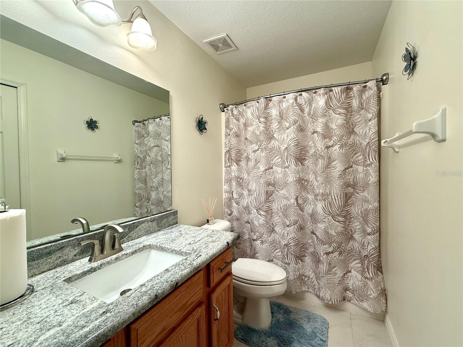 SUMMERGLEN - Residential