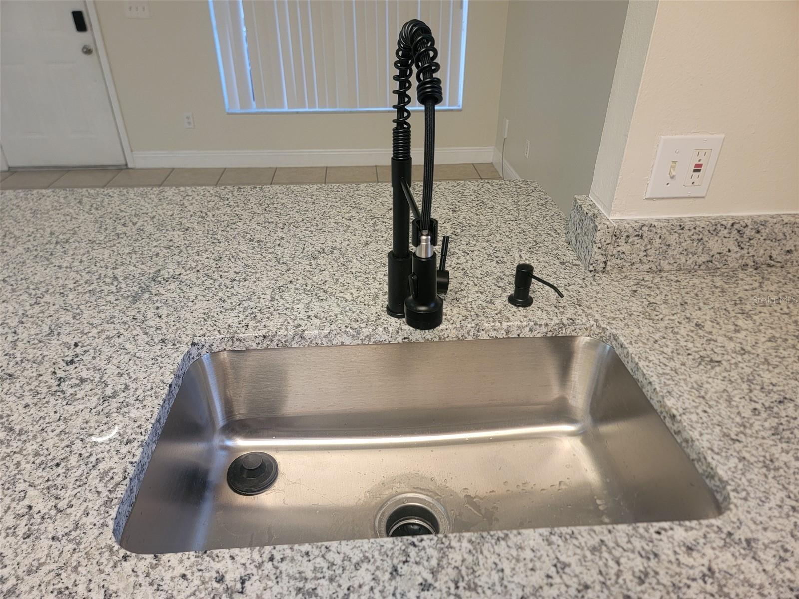 MARISOL - Residential Lease